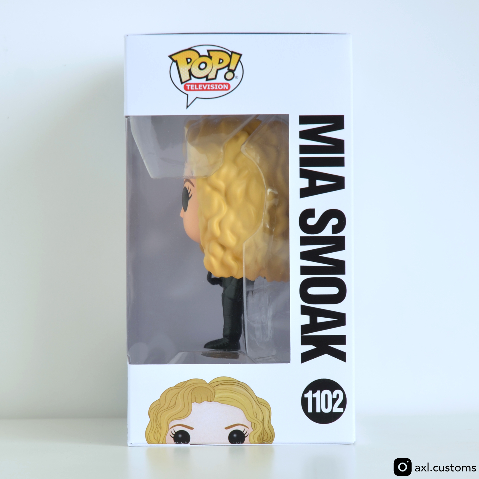 Window Side Shot Arrow - Mia Smoak Custom Funko Pop