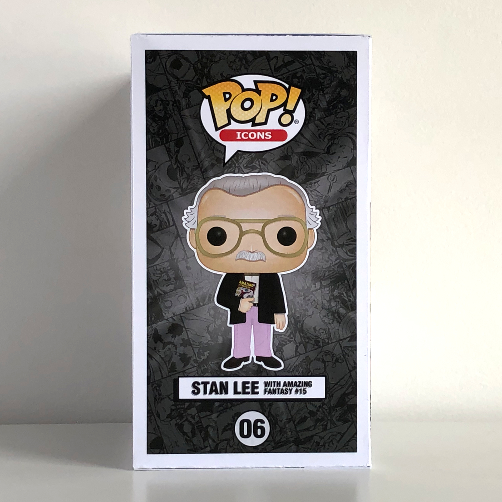 Side Shot Stan Lee with Amazing Fantasy #15 Custom Funko Pop