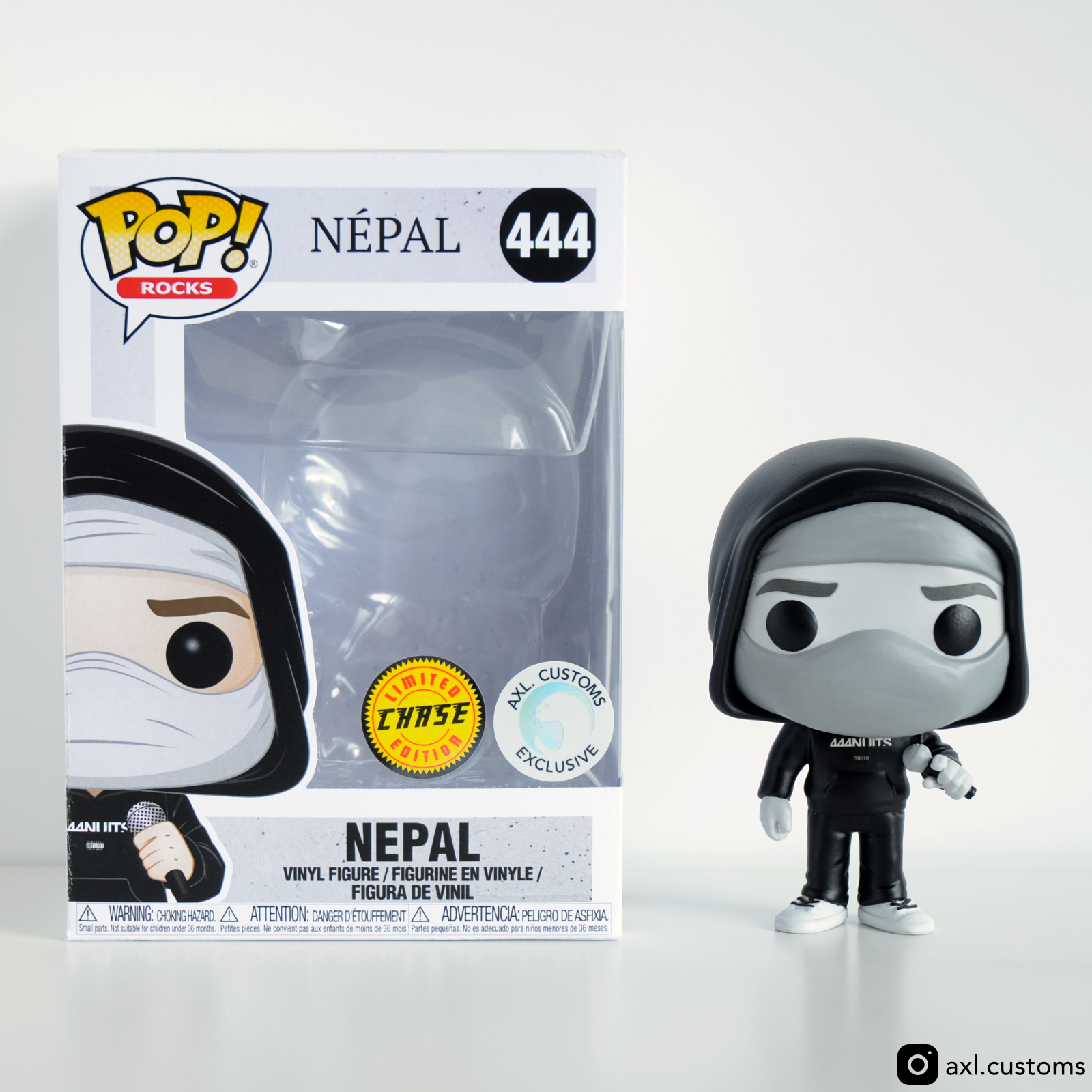 Front Shot Unboxed Népal Custom Funko Pop